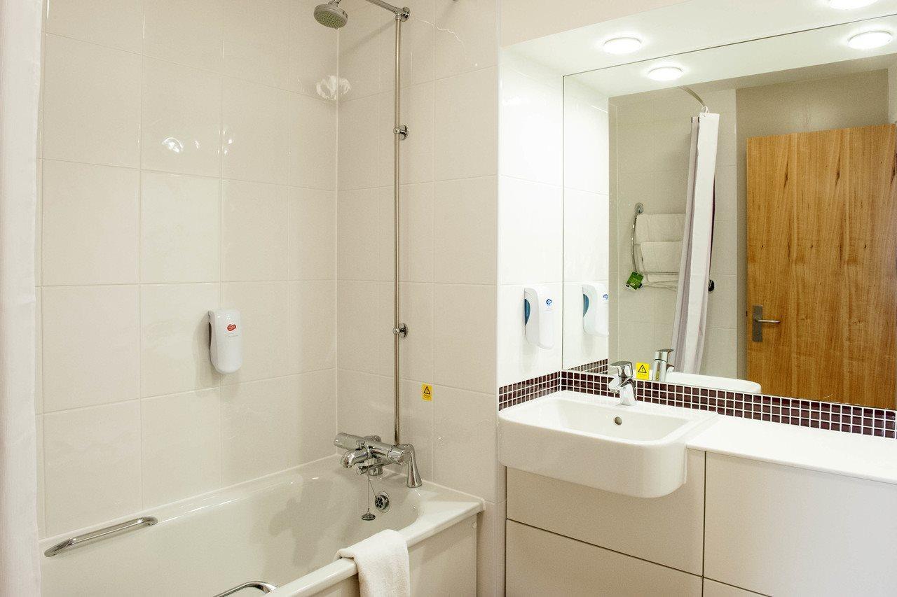 Premier Inn Dudley Town Centre Eksteriør bilde